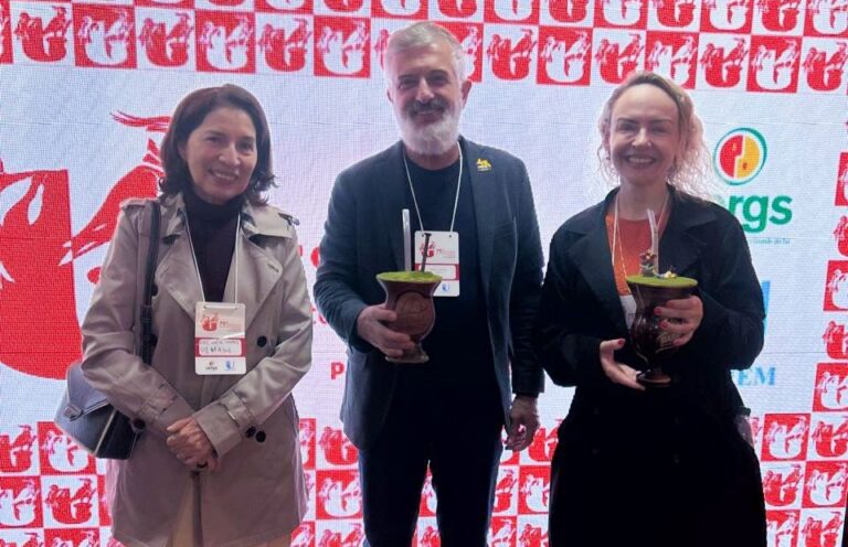 Uema participa do 75º Fórum da Abruem em Porto Alegre