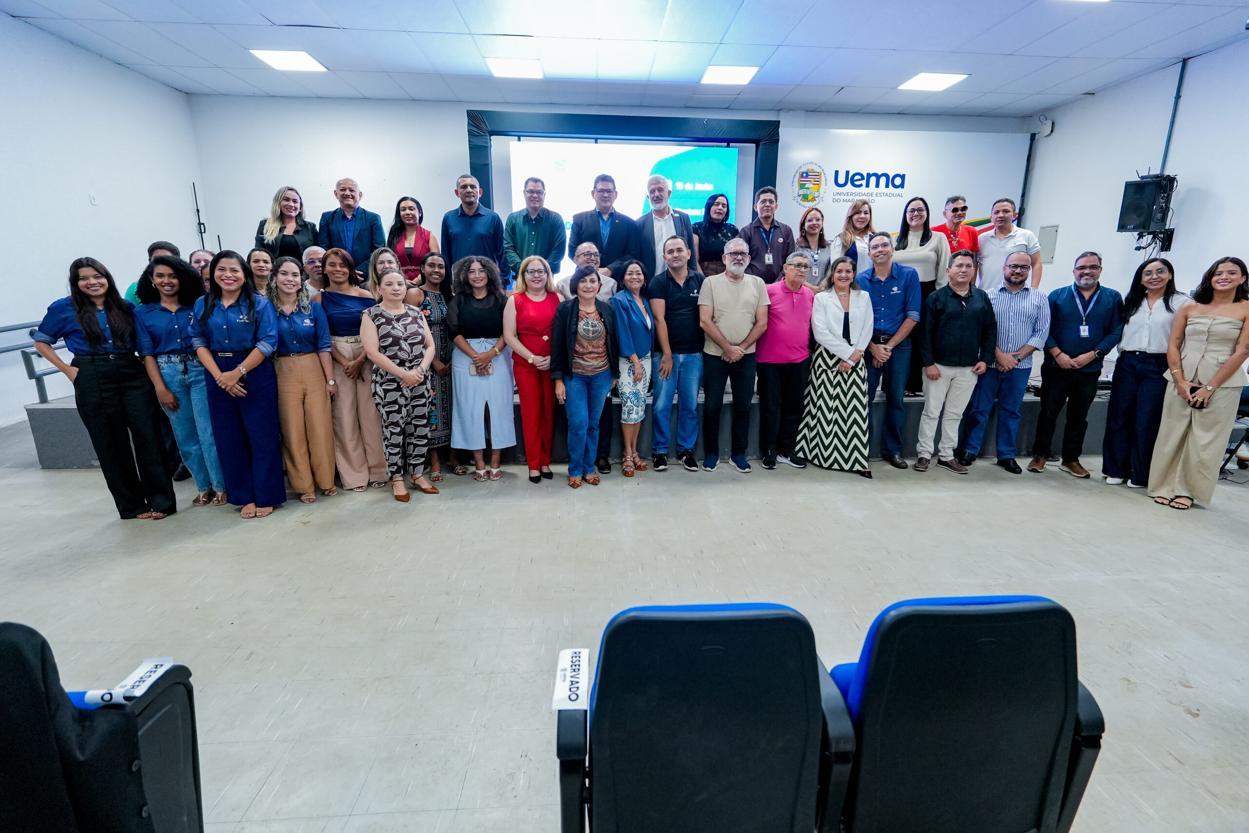 IV Encontro Pedagógico do ProfiTec reúne representantes institucionais e lança livro sobre a história do programa