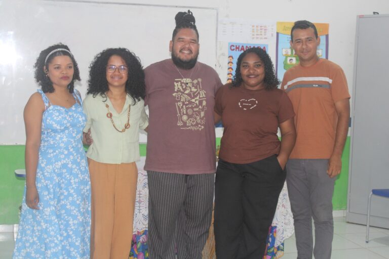 Acadêmicos de Ciências Sociais da Uema desenvolvem ação sobre projeto de vida e protagonismo juvenil no Quilombo Prequeú