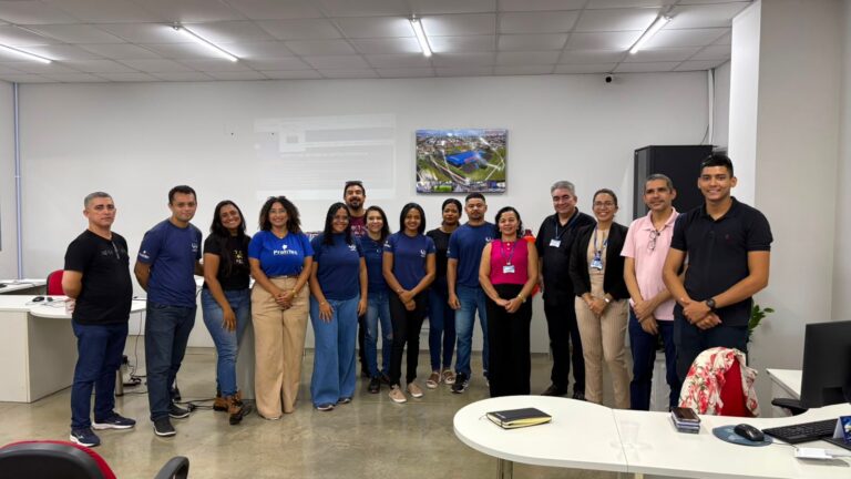 Alunos de Logística realizam visita técnica à Braspress em Teresina